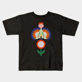 Frida kahlo butterfly flower colorful summer flowers feminist mexican painter Kids T-Shirt